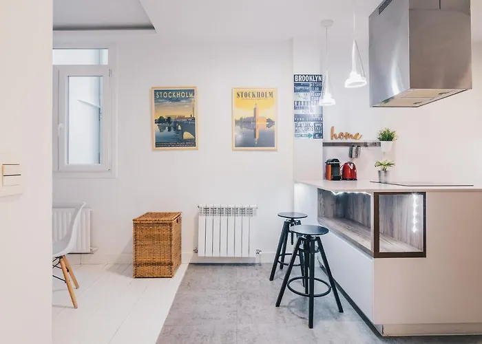 Plaza Nueva Apartment By People Rentals