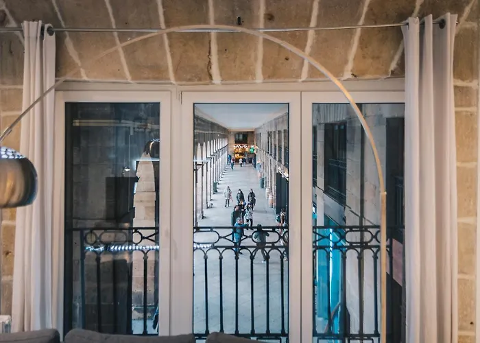 Plaza Nueva Apartment By People Rentals
