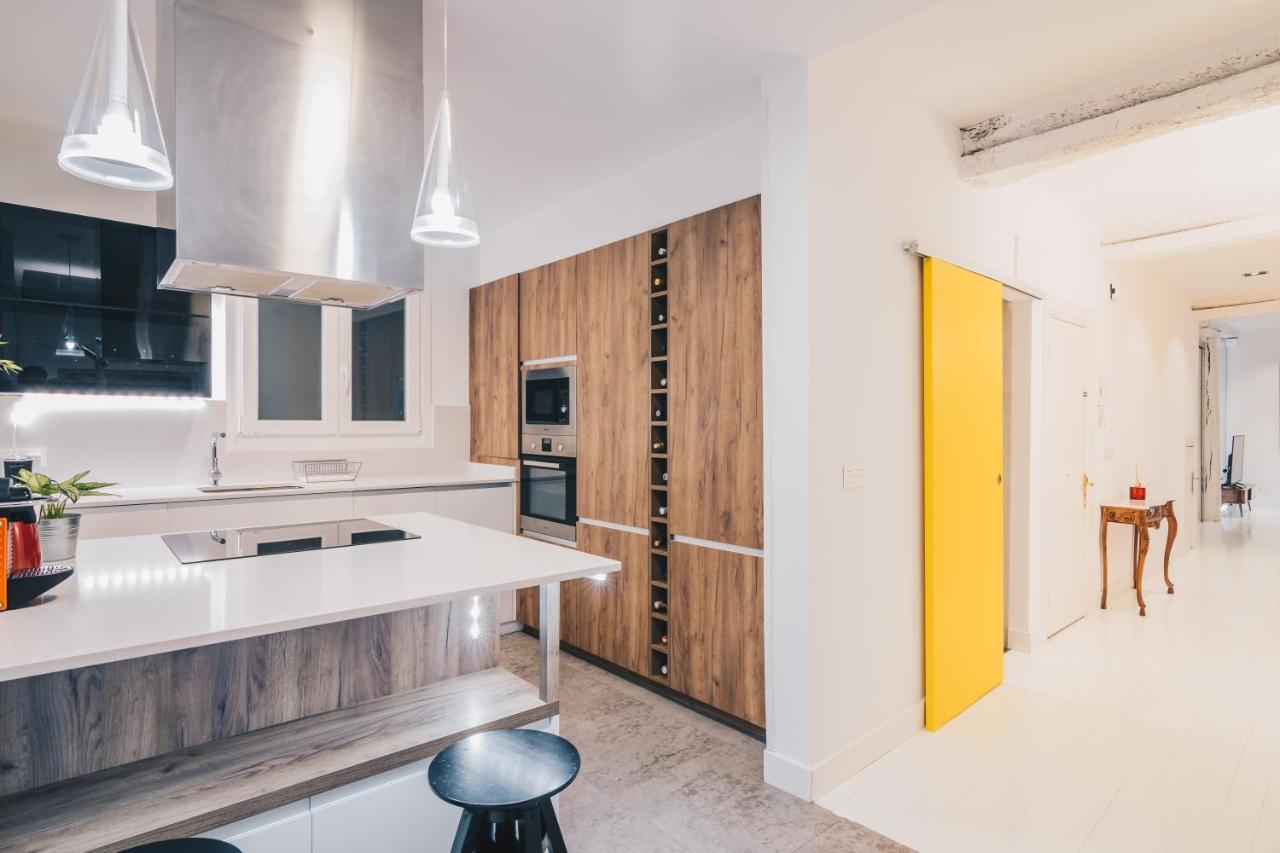Apartment Plaza Nueva By People Bilbao